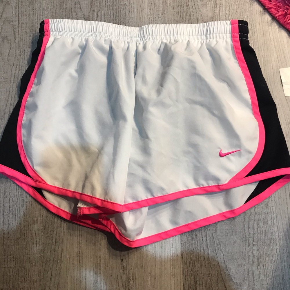Nike girls shorts
